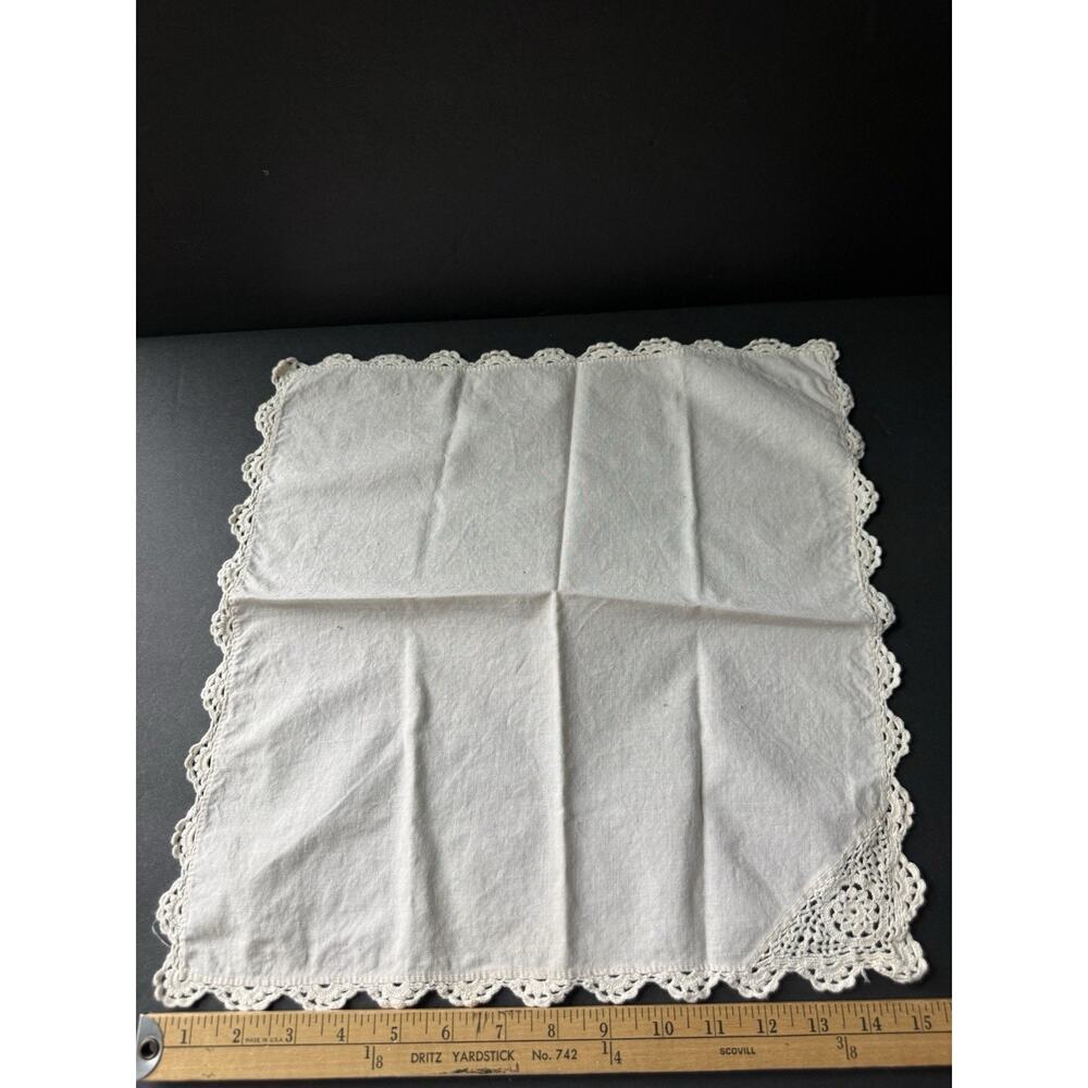 Vintage Crochet Corner & Trim Napkins 15x15 Ivory Beige Cotton Cottagecore (6)